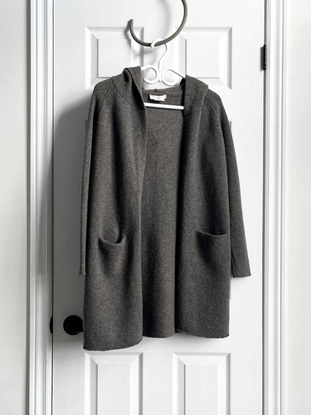 LIKE NEW: Aritzia (Tna) Brown / Tan Dorset Long Hooded Sweater / Cardigan